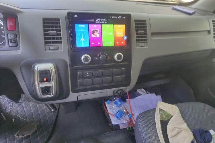 Used Foton Scenic G7 New Energy 2022 Van Long Wheelbase High Roof 5-Seater Equipped with CATL 50.23 kWh Battery Audio And AC Panel