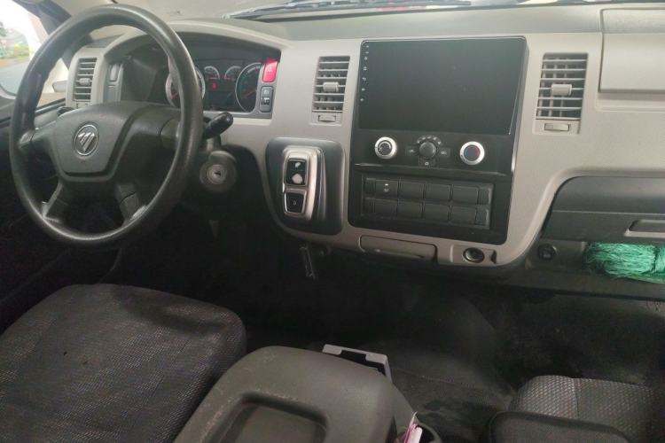 Used Foton Scenic G7 New Energy 2022 Van Long Wheelbase Low Roof 2 Seats with CATL 50.23 kWh Battery Center Console