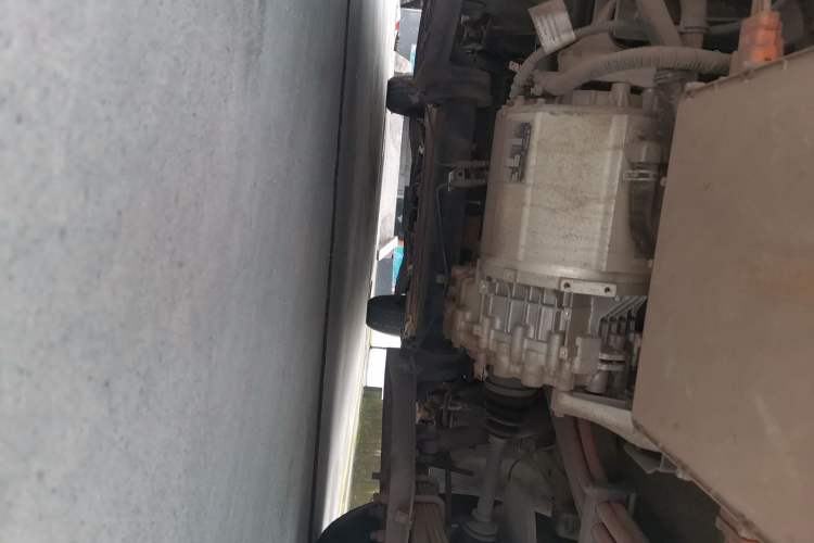 Used Foton Scenic G7 New Energy 2022 Van Long Wheelbase Low Roof 2 Seats with CATL 50.23 kWh Battery Chassis Rear