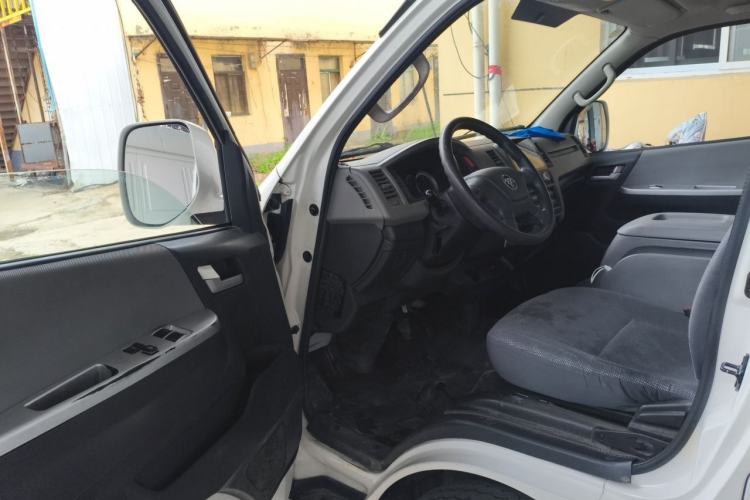 Used Foton Scenic G7 New Energy 2022 Van Long Wheelbase High Roof 2 Seats CATL 50.23 kWh Driver Seat