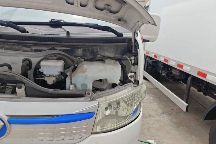 Used Foton Scenic G7 New Energy 2022 Van Long Wheelbase High Roof 2 Seats CATL 50.23 kWh Engine Bay Left