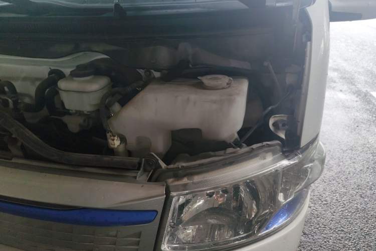 Used Foton Scenic G7 New Energy 2022 Van Long Wheelbase Low Roof 2 Seats with CATL 50.23 kWh Battery Engine Bay Left