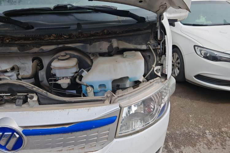 Used Foton Scenic G7 New Energy 2022 Van Long Wheelbase High Roof 2 Seats CATL 50.23 kWh Engine Bay Left