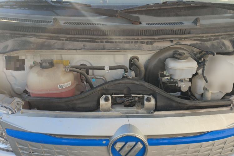 Used Foton Scenic G7 New Energy 2022 Van Long Wheelbase High Roof 2 Seats CATL 50.23 kWh Engine Bay