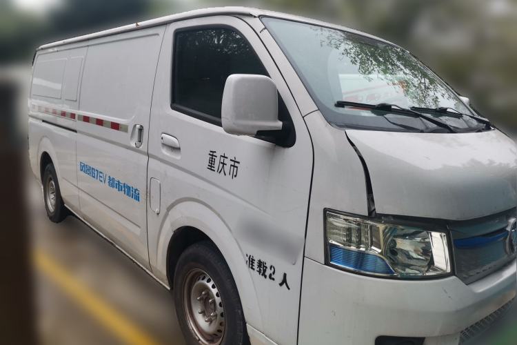 Used Foton Scenic G7 New Energy 2022 Van Long Wheelbase Low Roof 2 Seats with CATL 50.23 kWh Battery Front Right 45 Deg
