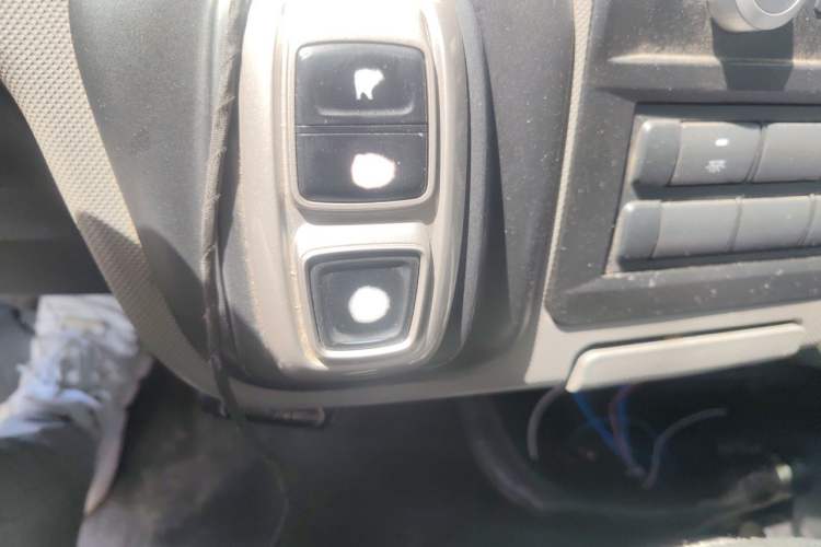 Used Foton Scenic G7 New Energy 2022 Van Long Wheelbase High Roof 2 Seats CATL 50.23 kWh Gear Lever