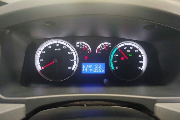 Used Foton Scenic G7 New Energy 2022 Van Long Wheelbase Low Roof 2 Seats with CATL 50.23 kWh Battery Instrument Cluster