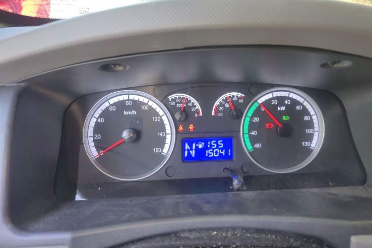 Used Foton Scenic G7 New Energy 2022 Van Long Wheelbase High Roof 5-Seater Equipped with CATL 50.23 kWh Battery Instrument Cluster
