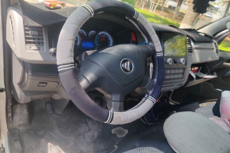 Used Foton Scenic G7 New Energy 2022 Van Long Wheelbase High Roof 2 Seats CATL 50.23 kWh Steering Wheel