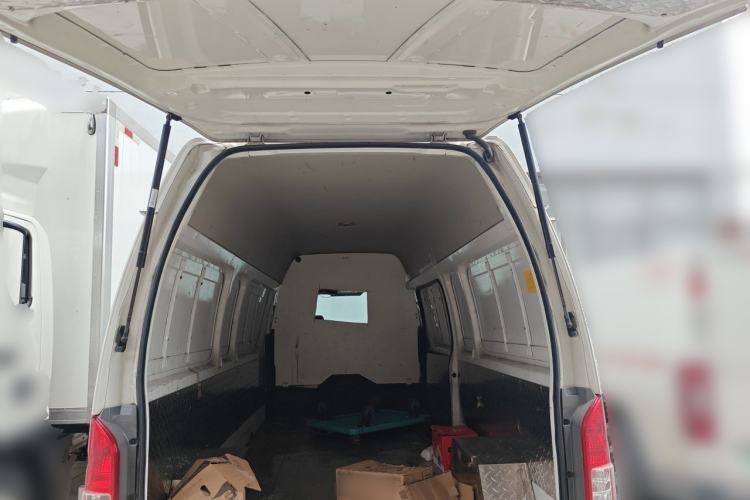 Used Foton Scenic G7 New Energy 2022 Van Long Wheelbase High Roof 2 Seats CATL 50.23 kWh Trunk