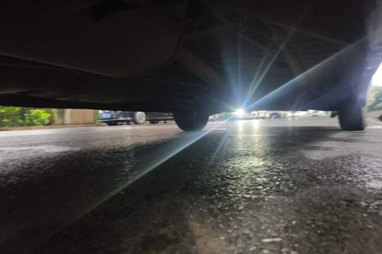 Used Foton Scenic G9 2016 2.4L Commercial Version Long Wheelbase 4G69 Chassis Rear Right