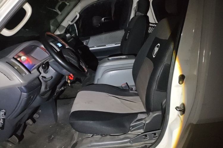 Used Foton Scenic G9 2016 2.4L Commercial Version Long Wheelbase 4G69 Left Front Seat