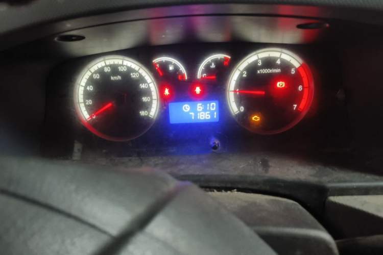 Used Foton Scenic G9 2016 2.4L Commercial Version Long Wheelbase 4G69 Odometer Close Up