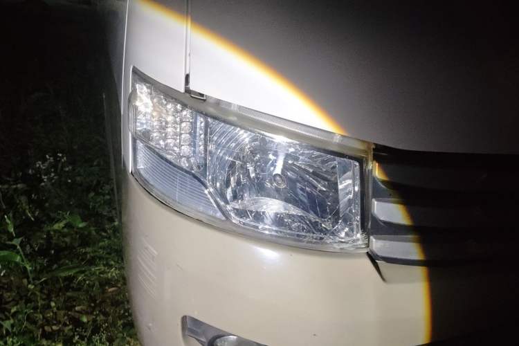 Used Foton Scenic G9 2016 2.4L Commercial Version Long Wheelbase 4G69 Right Front Headlight
