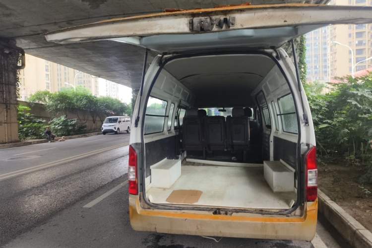 Used Foton Scenic G9 2016 2.4L Commercial Version Long Wheelbase 4G69 Trunk