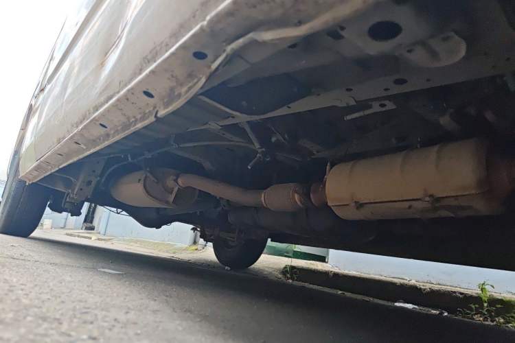 Used Foton Scenic G9 2016 2.4L Commercial Version Long Wheelbase 4G69 Chassis Front Right