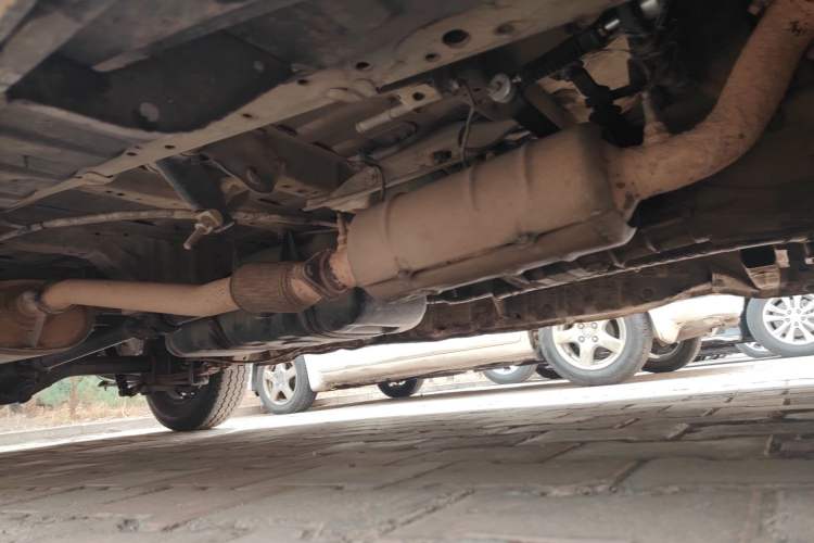 Used Foton Scenic G9 2016 2.4L Commercial Version Long Wheelbase 4G69 Chassis Front Right
