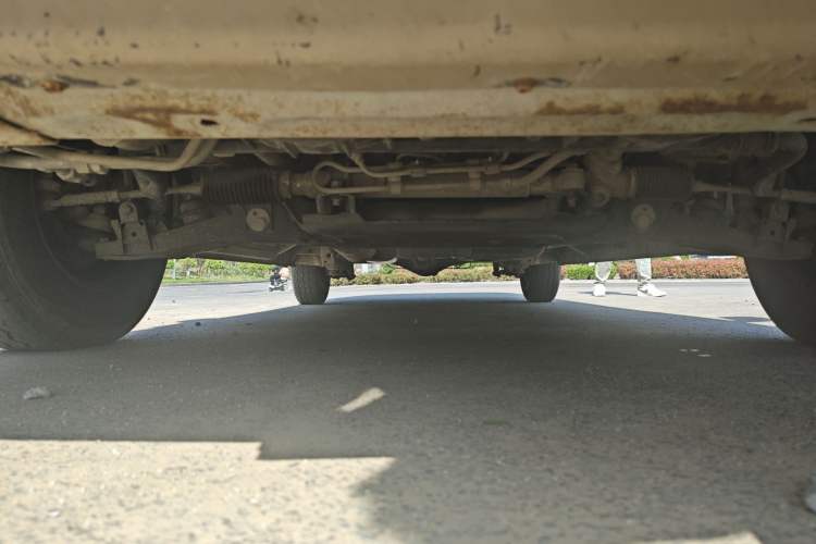 Used Foton Scenic G9 2016 2.4L Commercial Version Long Wheelbase 4G69 Chassis Front