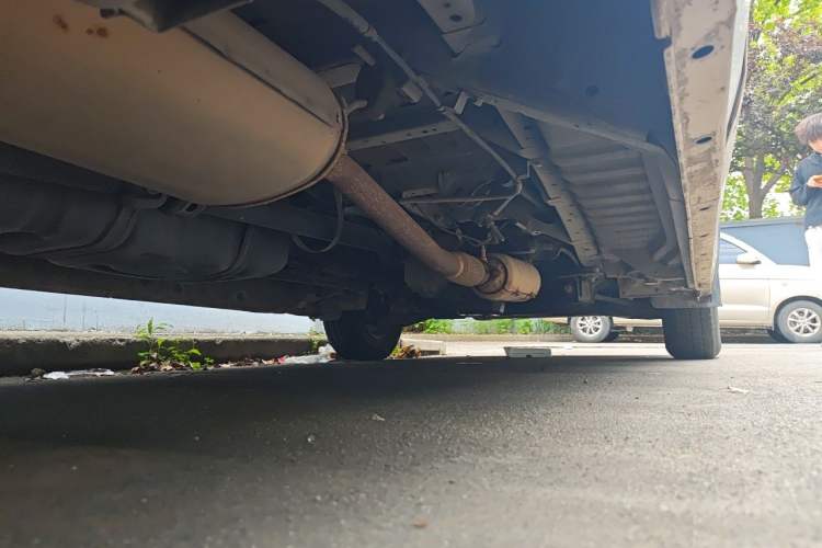 Used Foton Scenic G9 2016 2.4L Commercial Version Long Wheelbase 4G69 Chassis Rear Right