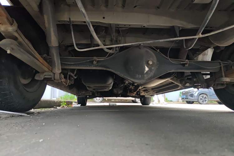 Used Foton Scenic G9 2016 2.4L Commercial Version Long Wheelbase 4G69 Chassis Rear