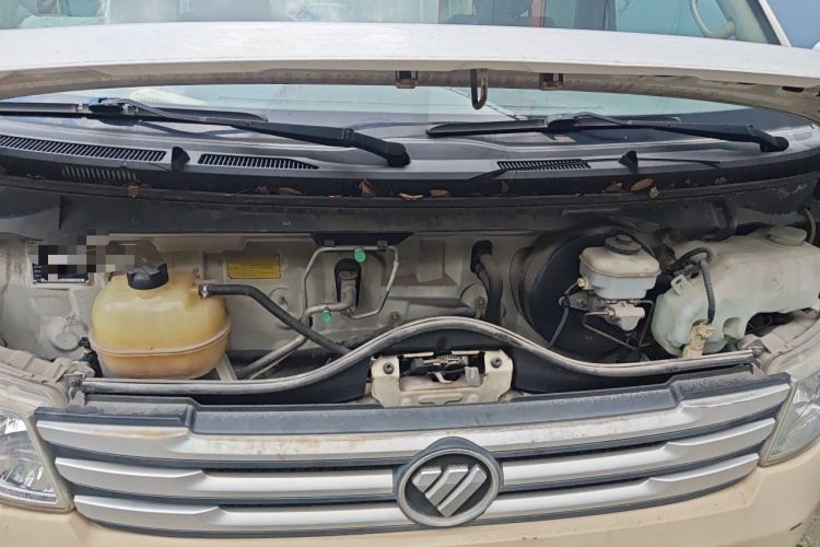 Used Foton Scenic G9 2016 2.4L Commercial Version Long Wheelbase 4G69 Engine Bay
