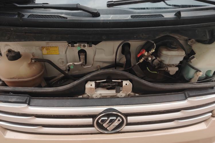 Used Foton Scenic G9 2016 2.4L Commercial Version Long Wheelbase 4G69 Engine Bay
