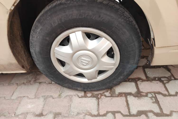 Used Foton Scenic G9 2016 2.4L Commercial Version Long Wheelbase 4G69 Right Front Wheel Hub