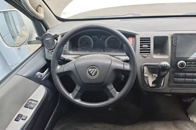 Used Foton Scenic G9 2016 2.4L Commercial Version Long Wheelbase 4G69 Steering Wheel