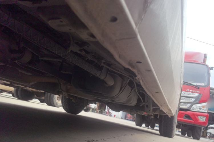 Used Foton Scenic G9 2017 2.4L Gasoline Cargo Van Commercial Version Long Wheelbase Model 4G69 Chassis Front Left