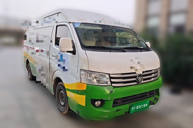 Used Foton Scenic G9 2017 2.8T Diesel Cargo Van Commercial Version Long Wheelbase 4JB1T Front Right 45 Deg