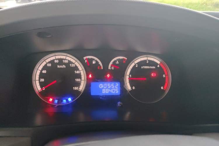 Used Foton Scenic G9 2017 2.8T Diesel Commercial Version Long Wheelbase 6-Seater 4JB1T Instrument Cluster