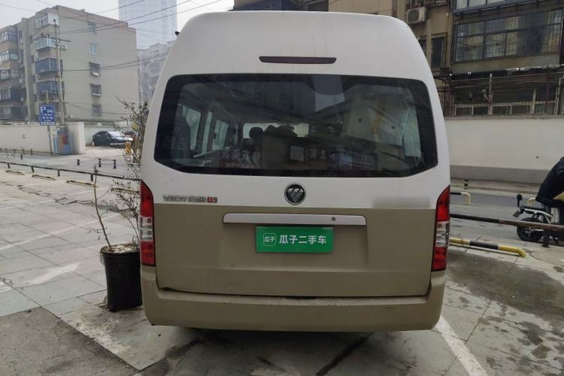 Used Foton Scenic G9 2017 2.4L Gasoline Commercial Version Long Wheelbase 6-Seater 4G69 Rear