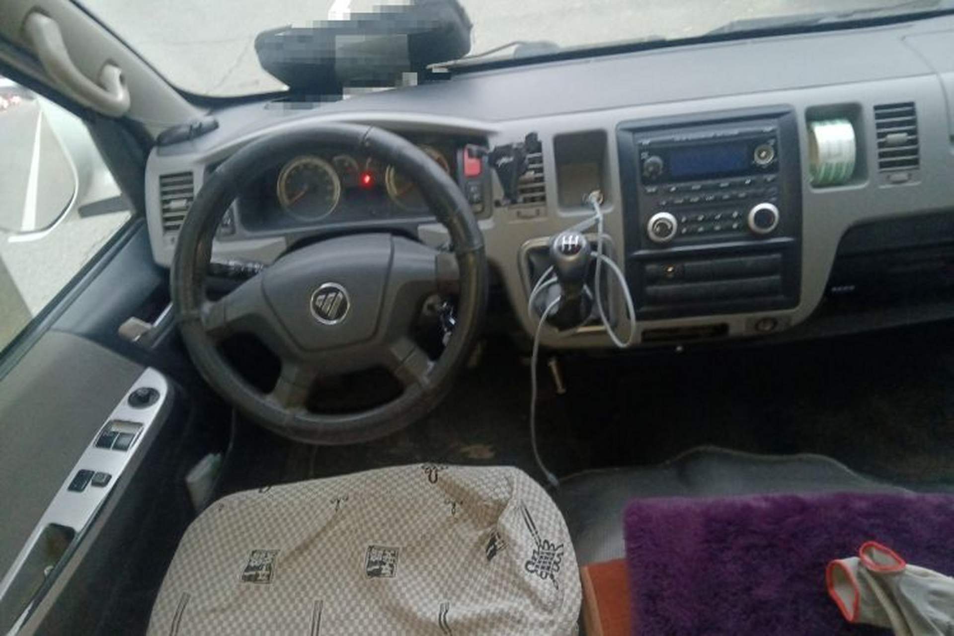 Used Foton Scenic G9 2017 2.4L Gasoline Commercial Version Long Wheelbase 6-Seater 4G69 Steering Wheel