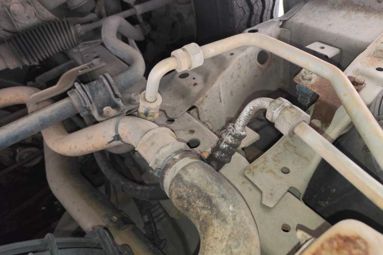 Used Foton Scenic G9  Engine Bay Right