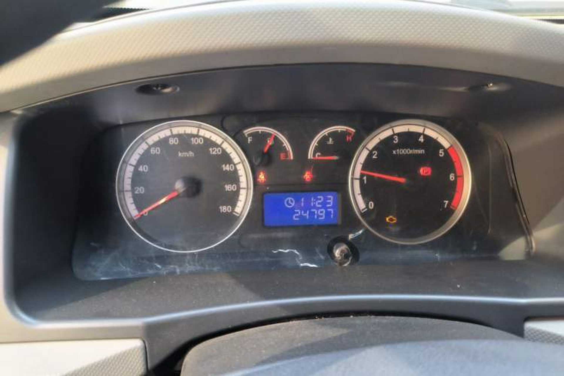 Used Foton Scenic G9 2019 2.4L Commercial Version Long Wheelbase High-Roof 9-Seater Multi-Purpose Passenger Vehicle 4G69S4M Instrument Cluster