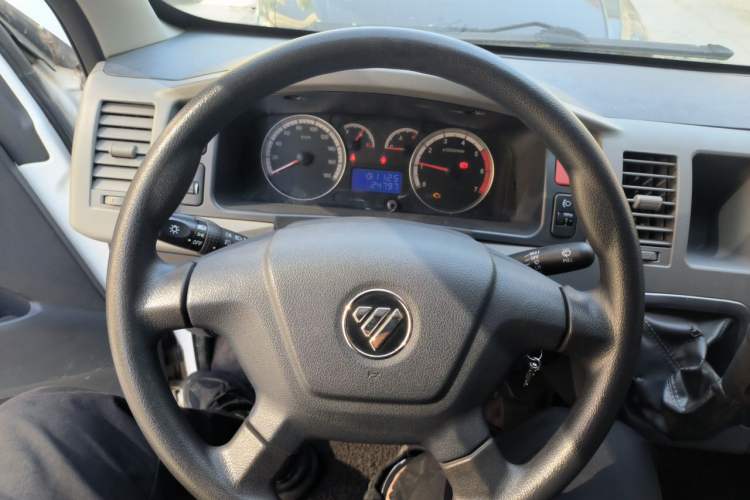 Used Foton Scenic G9 2019 2.4L Commercial Version Long Wheelbase High-Roof 9-Seater Multi-Purpose Passenger Vehicle 4G69S4M Steering Wheel