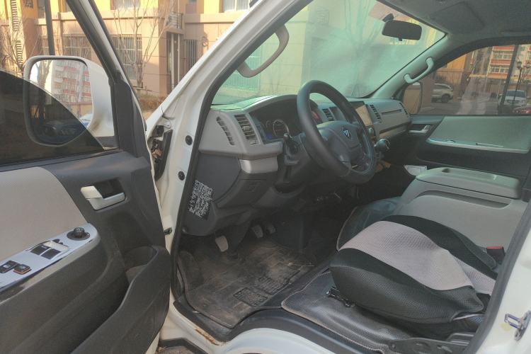Used Foton Scenic G9 2020 2.8T Diesel Commercial Version Long Wheelbase High Roof 6-Seater with Clear Windows 4J28TC3 Driver Seat