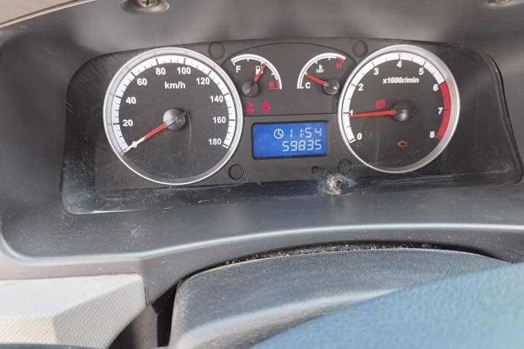 Used Foton Scenic G9 2020 2.4L Commercial Version Long Wheelbase High-Roof 9-Seater Business Vehicle China VI Emission Standard Model 4K22D4M Odometer Close Up