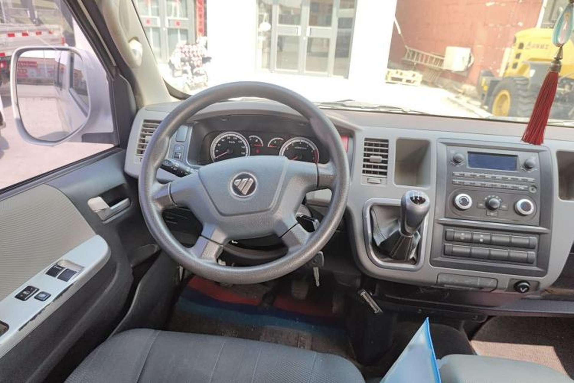 Used Foton Scenic G9 2020 2.4L Commercial Version Long Wheelbase High-Roof 9-Seater Business Vehicle China VI Emission Standard Model 4K22D4M Steering Wheel