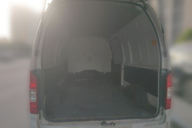 Used Foton Scenic G9 2020 2.8T Diesel Commercial Version Long Wheelbase High Roof 2-Seater Van 4J28TC3 Trunk