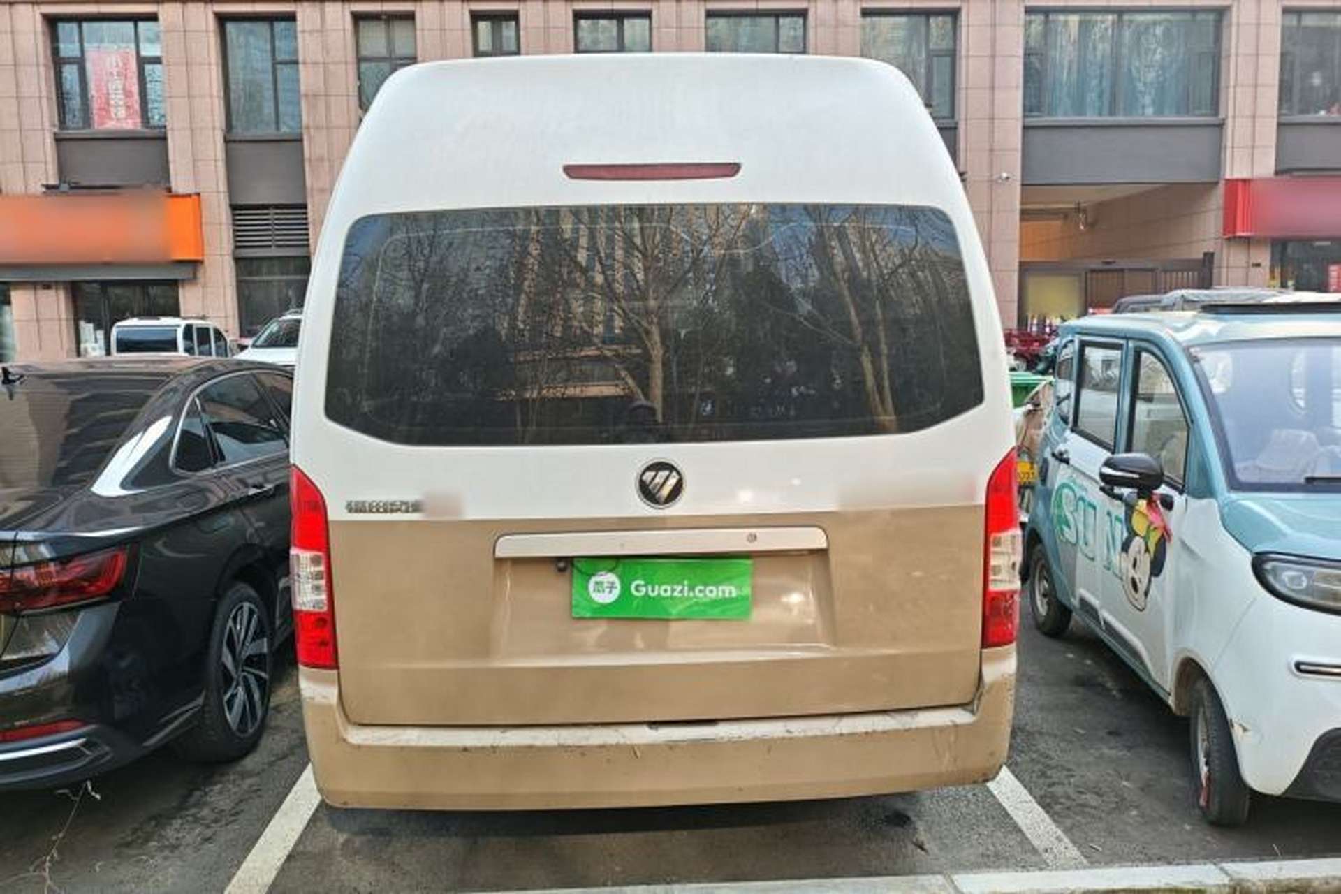 Used Foton Scenic G9 2021 2.4L Gasoline Commercial Version Long Wheelbase High Roof 6-Seater with Clear Windows Model 4K22D4M Exterior 4
