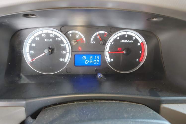 Used Foton Scenic G9 2021 2.4L Gasoline Commercial Version Long Wheelbase High Roof 9-Seater with Clear Window 4K22D4M Instrument Cluster