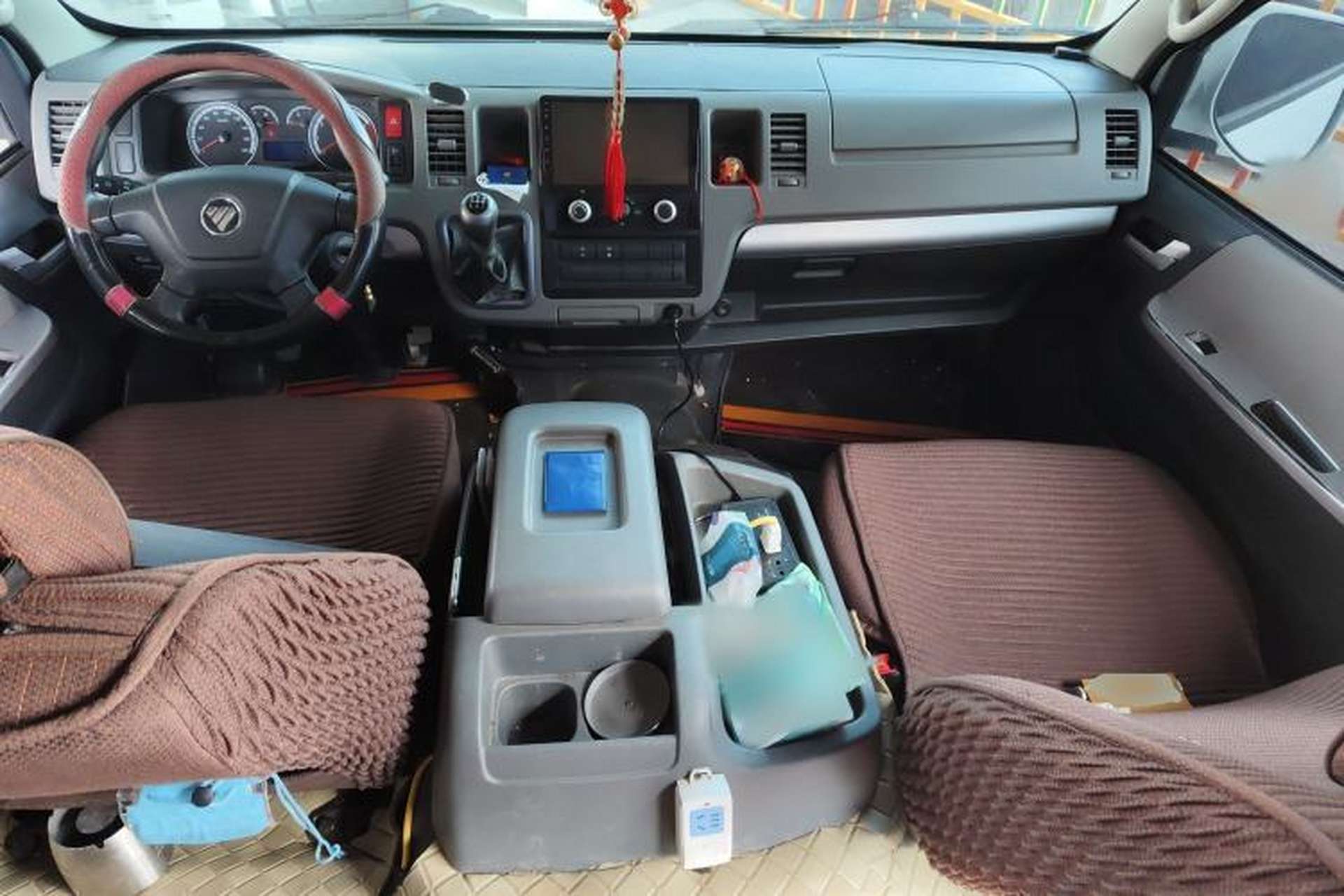 Used Foton Scenic G9 2021 2.4L Gasoline Commercial Version Long Wheelbase High Roof 9-Seater with Clear Window 4K22D4M Interior 2
