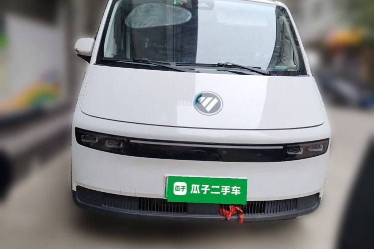 Used Foton Scenic i7 2025 Model—Professional Logistics Short-axle Front-wheel-drive, CATL 43.53 kWh, Zhiyuan Edition, Flat Roof, Single Tire, 2 Seats Front