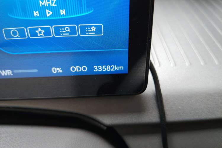 Used Foton Scenic i7 2025 Model—Professional Logistics Short-axle Front-wheel-drive, CATL 43.53 kWh, Zhiyuan Edition, Flat Roof, Single Tire, 2 Seats Odometer Close Up