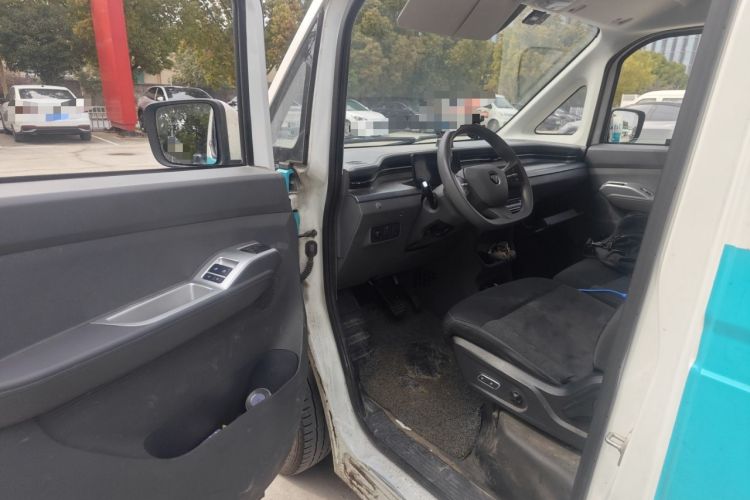 Used Foton Scenic i7 2025 Professional Logistics Short Wheelbase Front-Wheel Drive CATL 41.86 kWh Zhiyuan Version Flat Roof Single Tire 2 Seats Driver Seat