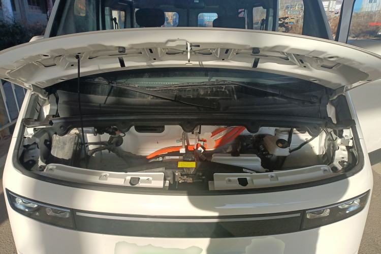 Used Foton Scenic i7 2025 Multi-Purpose Short-Wheelbase Front-Drive Aiyike 51.52kWh Zhiyuan Edition Flat-Roof Single-Tire 6-Seater Engine Bay