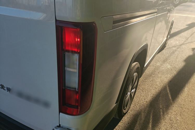 Used Foton Scenic i7 2025 Multi-Purpose Short-Wheelbase Front-Drive Aiyike 51.52kWh Zhiyuan Edition Flat-Roof Single-Tire 6-Seater Exterior 6