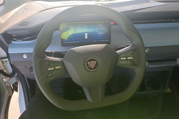 Used Foton Scenic i7 2025 Multi-Purpose Short-Wheelbase Front-Drive Aiyike 51.52kWh Zhiyuan Edition Flat-Roof Single-Tire 6-Seater Steering Wheel