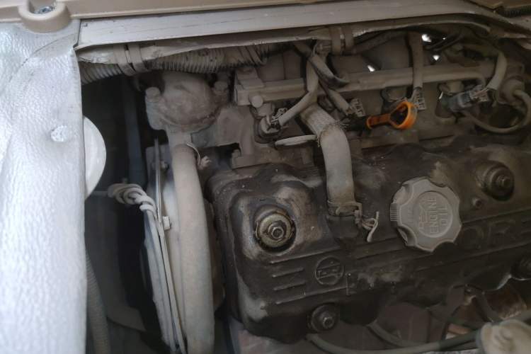 Used Foton Scenic V3 2015 1.0L Standard Version LJ465Q Engine Bay Right